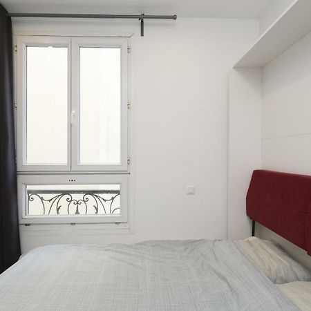 Studette De Charme Neuve Proche Invalides Apartman Párizs Kültér fotó