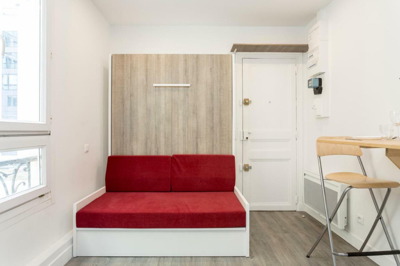 Studette De Charme Neuve Proche Invalides Apartman Párizs Kültér fotó