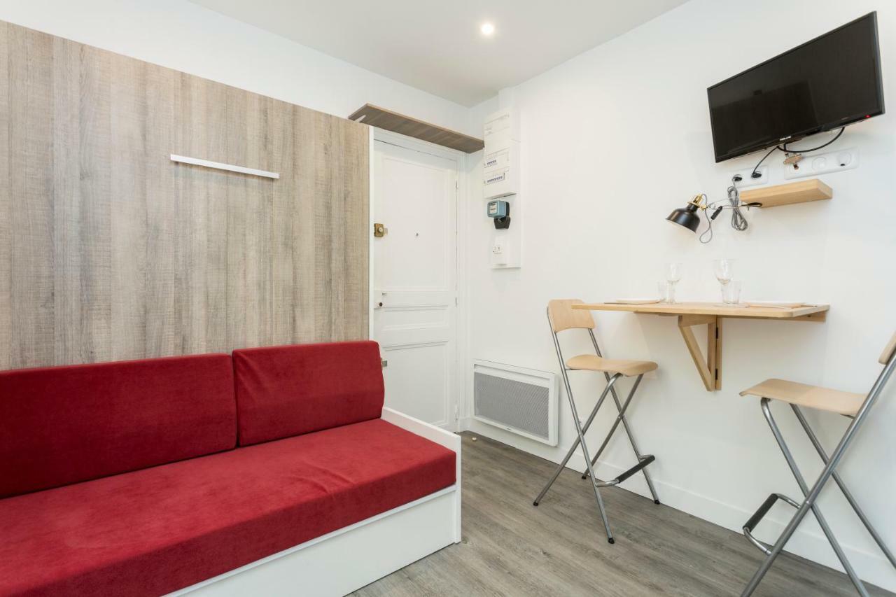 Studette De Charme Neuve Proche Invalides Apartman Párizs Kültér fotó